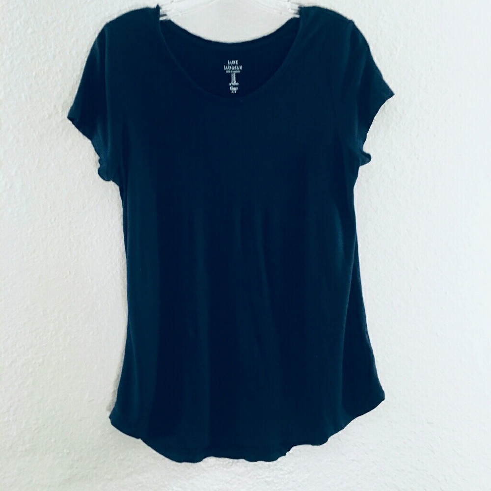 Lot of CAP shirt & forever 21 sleep dress